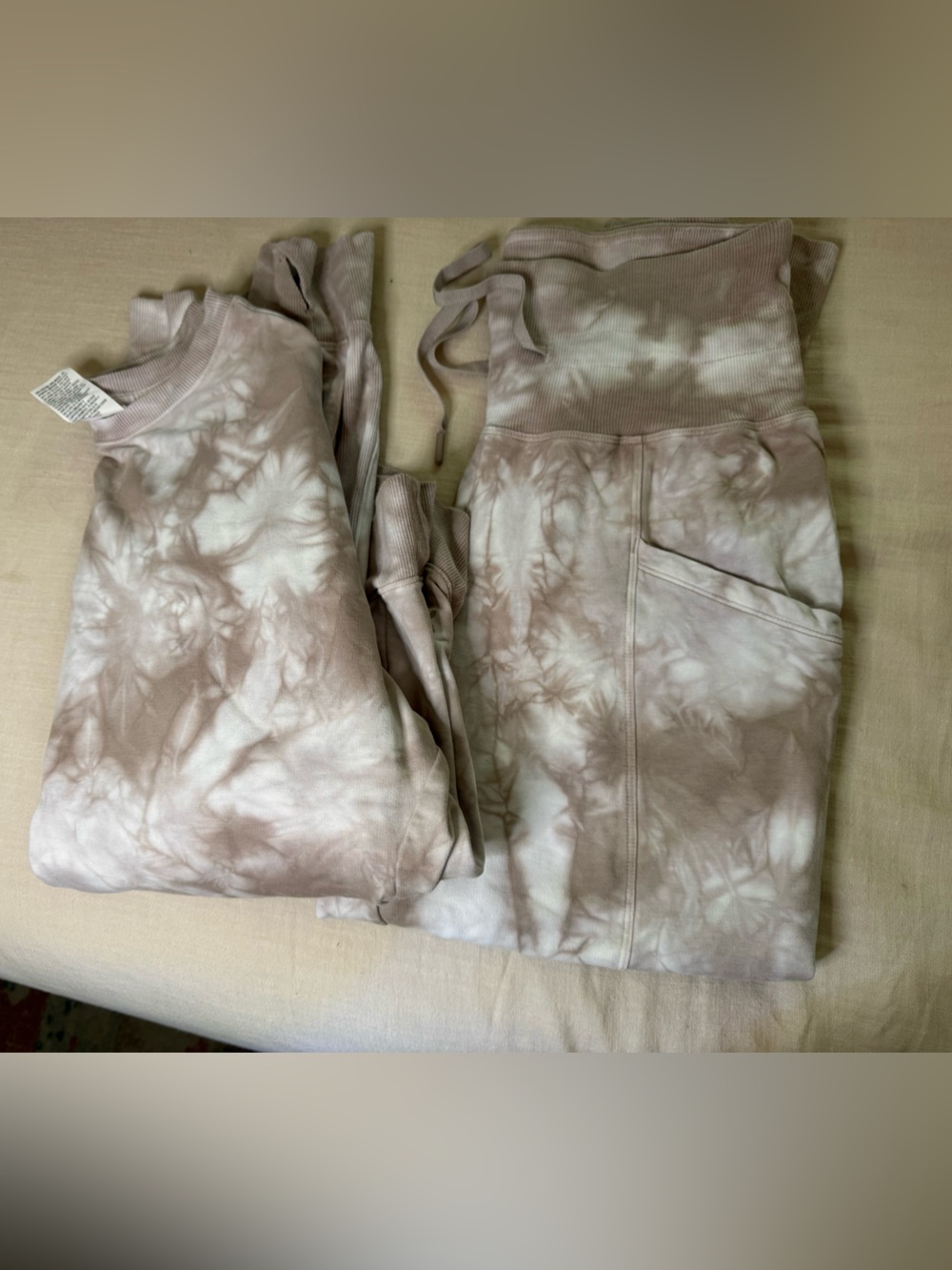 All in Motion Tie-Dye Lounge Crew Sweatshirt Jogger Set Pale Blue Beige Small
